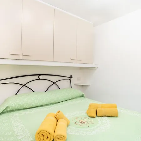 Casa Pietro * 산테오도로